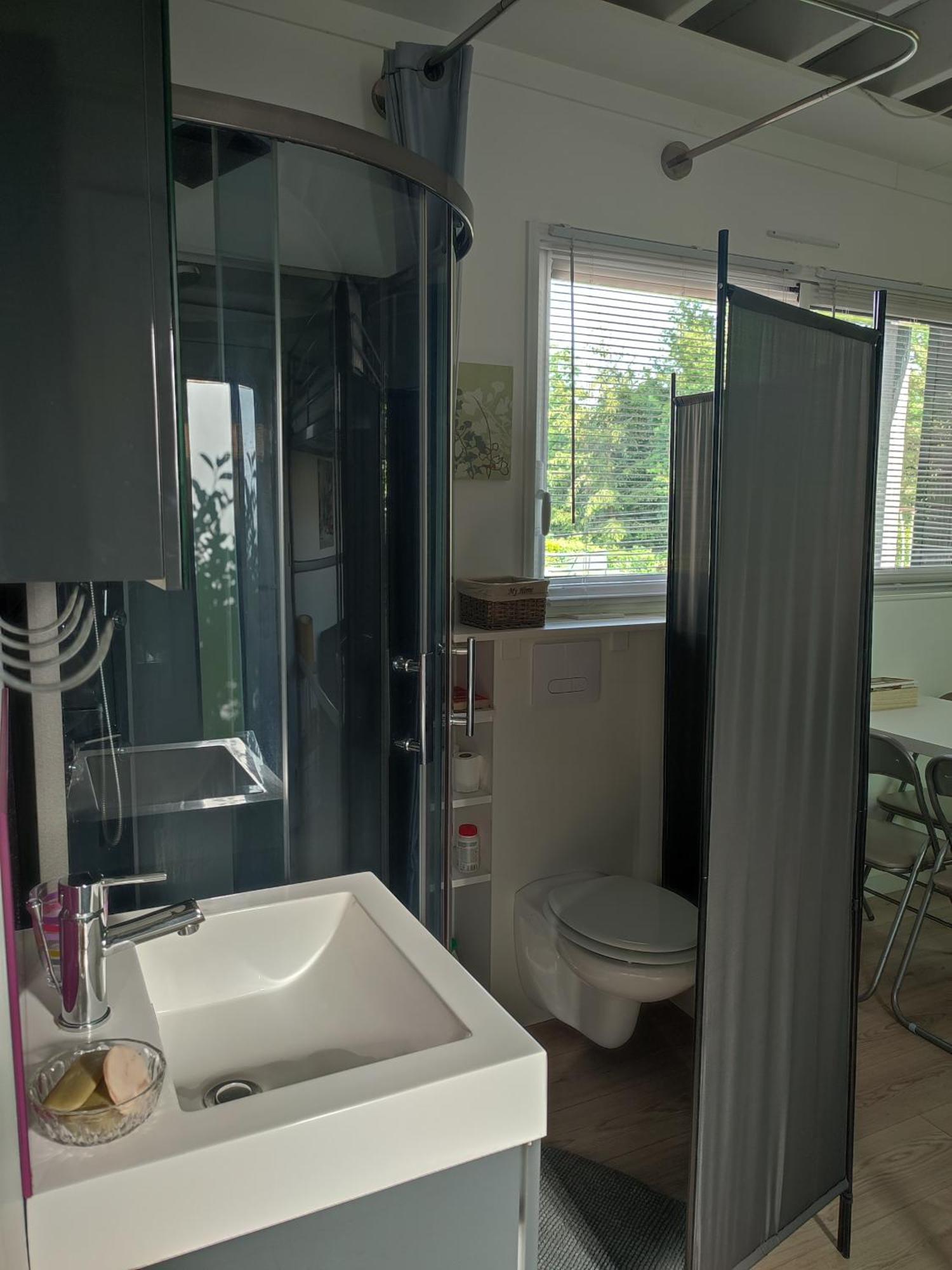 Studio Meuble 1 Piece Entierement Equipe Sans Cloisons Separatives Chavagnes-en-Paillers Exterior foto